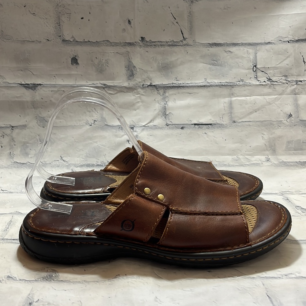 Born Men's Leather Open Toe Sandals size 8